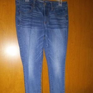 Womans American Eagle Jeans
